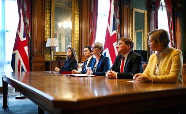 Ормузский прорыв: союзники США готовы нанести Трампу удар в спину