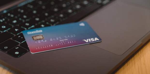 На Алтае почти в два раза реже стали красть деньги с банковских карт