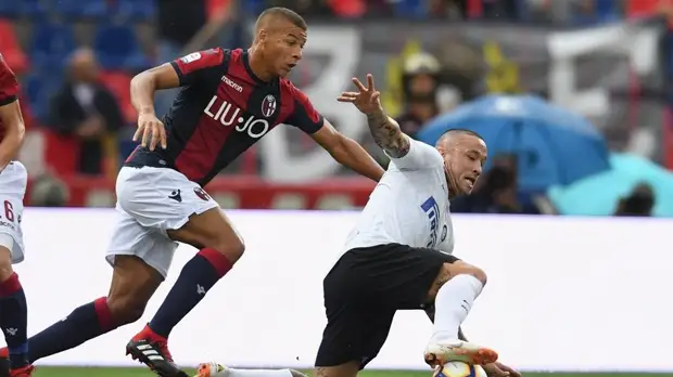 «Интер» разгромил «Болонью» в матче чемпионата Италии по футболу