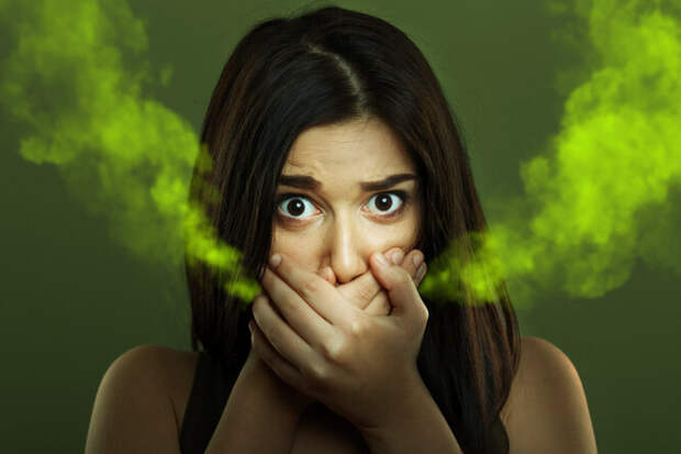 6 болезней, которые можно выявить по плохому запаху изо рта