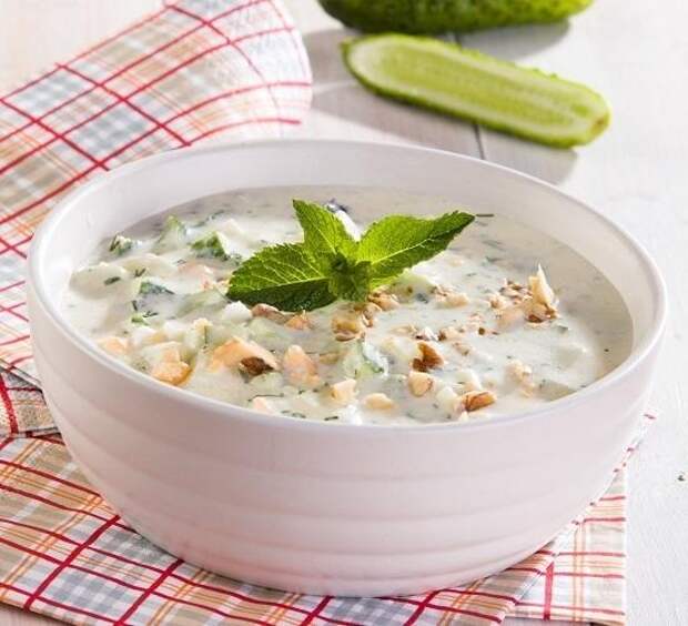 Таратор: готовим холодный болгарский суп