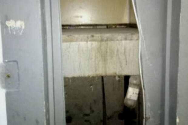 В Крыму завели дело после гибели в лифте матери с ребенком