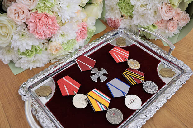 В Туле вручили награды участникам спецоперации и семьям погибших бойцов