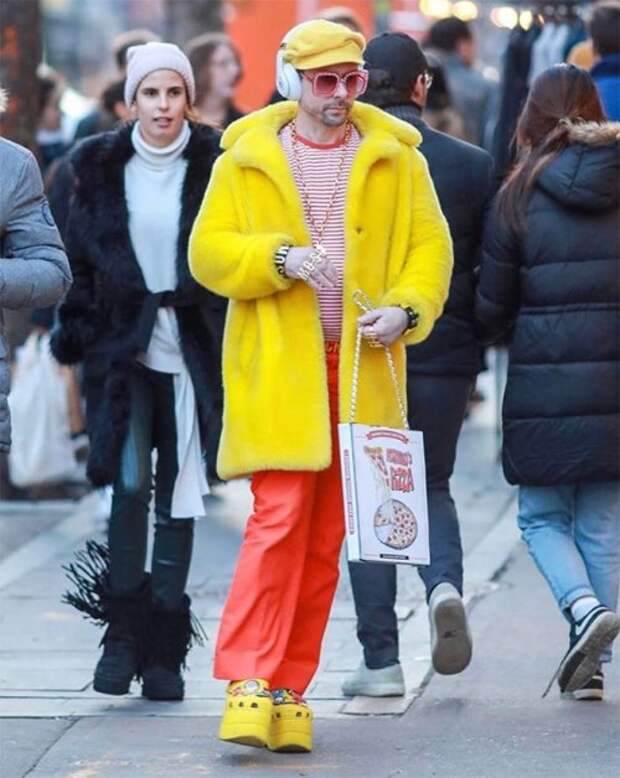 Balenciaga создала кроксы на платформе за 850 долларов