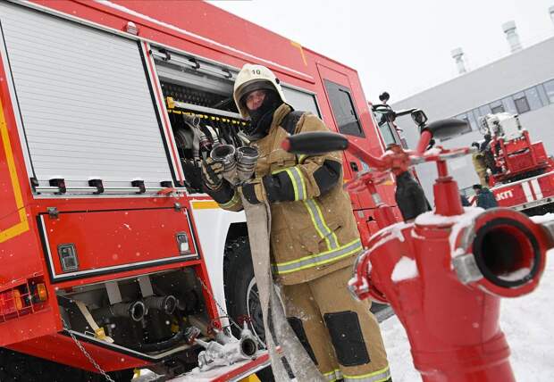 Нефтезавод загорелся в российском Арктическом регионе после атаки гигантских дронов ВСУ