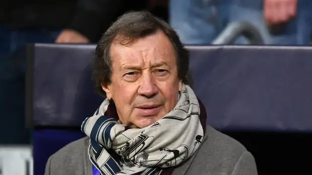 Сёмин объяснил, почему он отдал свою серебряную медаль болельщику «Локомотива»