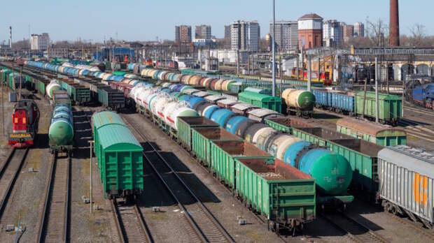 Надбавку на транспортную безопасность к грузовым железнодорожным тарифам готовит правительство РФ