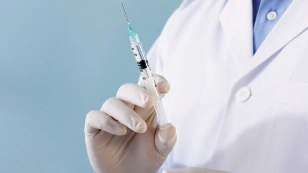 Массовая вакцинация от коронавируса стартует в России