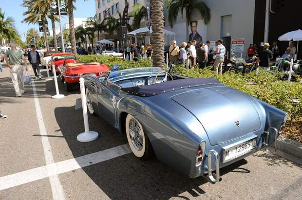2010 Rodeo Drive Concours (56 фото) 2010 Rodeo Drive Concours (56 фото)