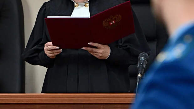 "Ъ": российский студент получил год работ по делу о символике сатанизма*