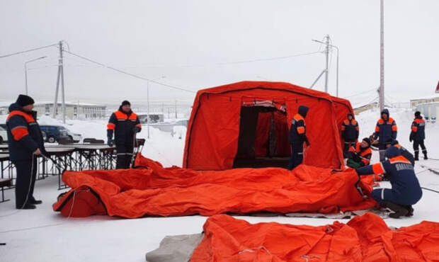 Ямальские спасатели провели тренировку по ликвидации катастрофы на железной дороге