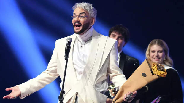 «Я не думаю, что она в таком положении»: Филипп Киркоров пообещал приютить Ларису Долину