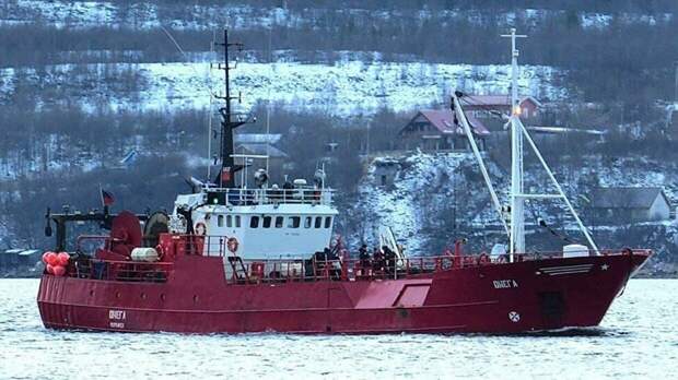 Траулер «Онега» и 17 погибших моряков будут искать до 5 января