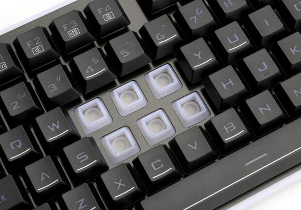 Как почистить клавиатуру самостоятельно и ничего не сломать