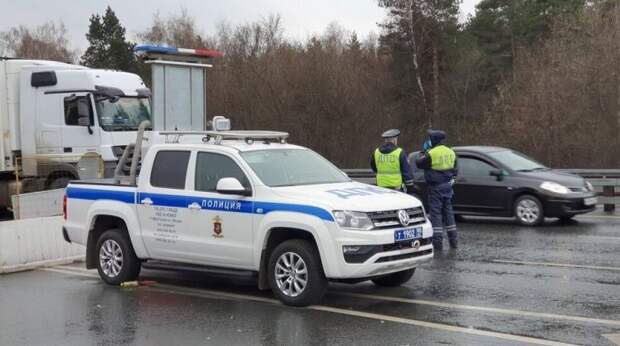 В СВАО за неделю в ДТП пострадали водитель, пассажирка и два пешехода