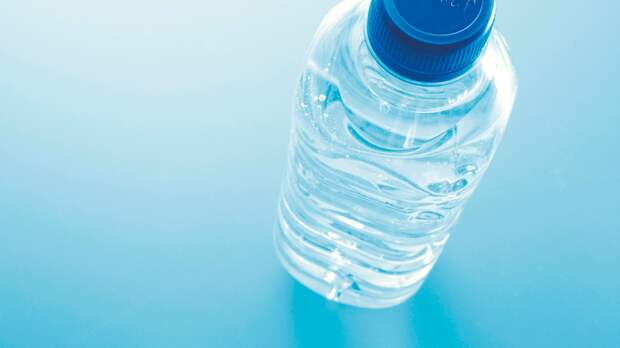 Бесплатный капельный полив своими руками: не спешите выбрасывать бутылки