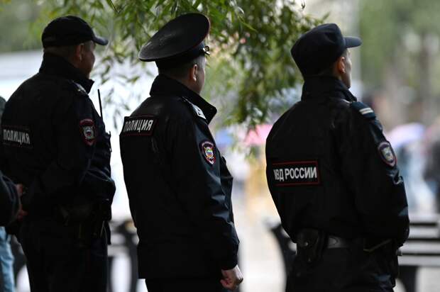 Появилась информация о преступлении сбежавшего после расстрела полицейских россиянина