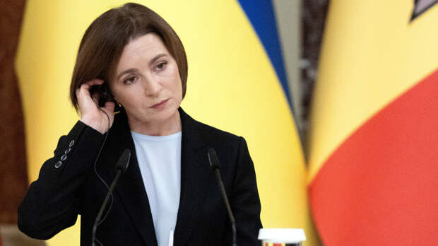 Главу Молдавии Санду обвинили в госизмене
