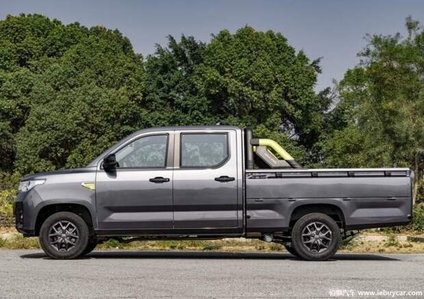 В Китае вышел недорогой аналог УАЗ «Пикап» от General Motors, который собрал уже кучу предзаказов