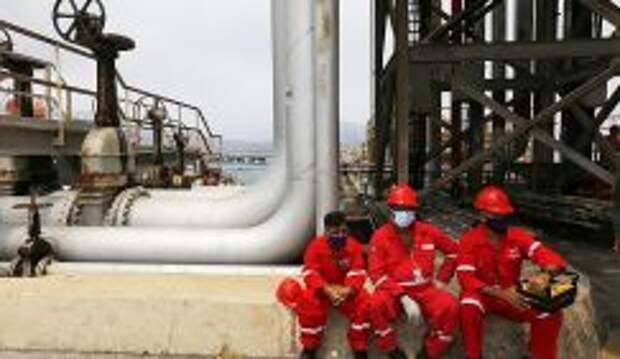 Нефть по $200: Байден тайно умоляет Иран ударить по Израилю «ограниченными средствами»