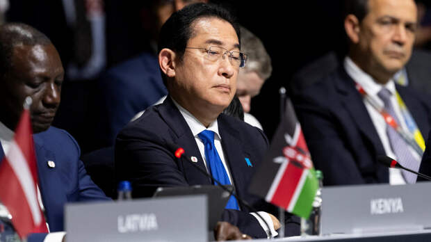 Японский премьер Кисида пробыл на саммите по Украине только 2,5 часа