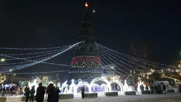 Новогодние городки в Барнауле начнут разбирать в последнюю неделю января