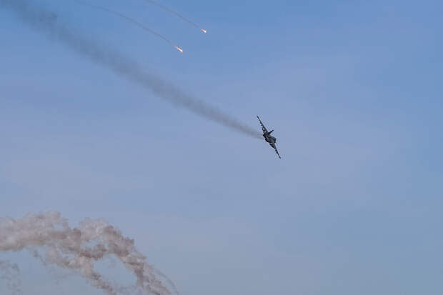 В США отрезвились «душераздирающим» видео со сбитого российской Р-37М украинского Су-25