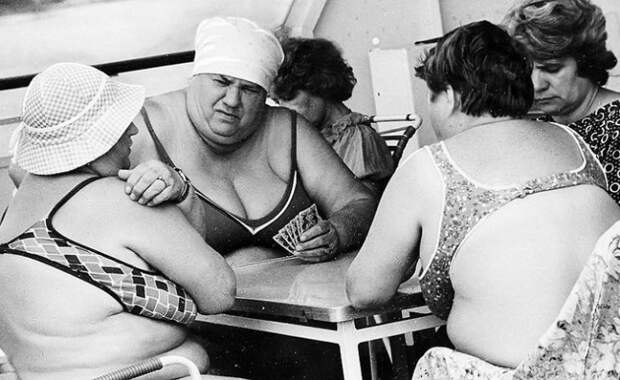 Монохромный снимок из фотоархива журнала «Огонек».