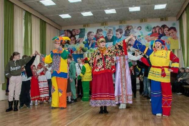 В Тамбове отмечают Масленицу