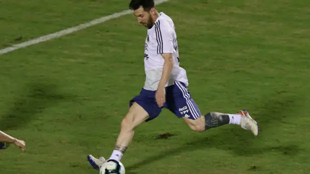 Месси раскритиковал судей после поражения от Бразилии на Кубке Америки