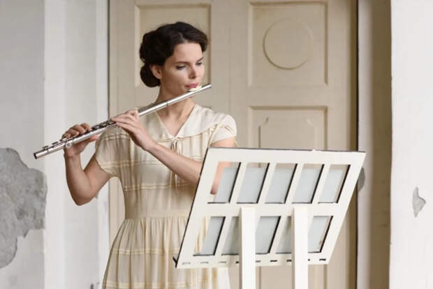 Актриса Боярская объяснила, как прошлое мешает двигаться вперёд 