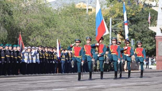 Минобороны: на параде 9 мая по Красной площади пройдет только пешая колонна