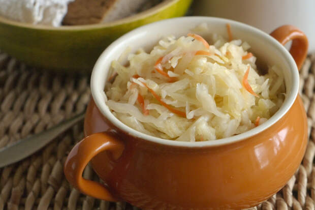 Что приготовить вкусное, используя квашенную капусту 