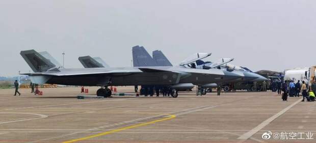 Авиационные новинки салона Airshow China 2022