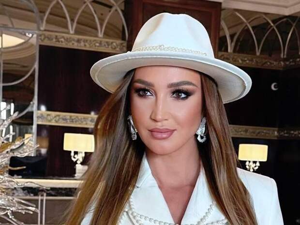 Бузова даст показания полиции: «Ощущение, что к тебе залезли в душу и там гадят»