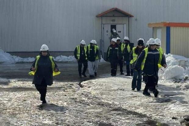 В Первомайском округе из здания завода эвакуировали персонал