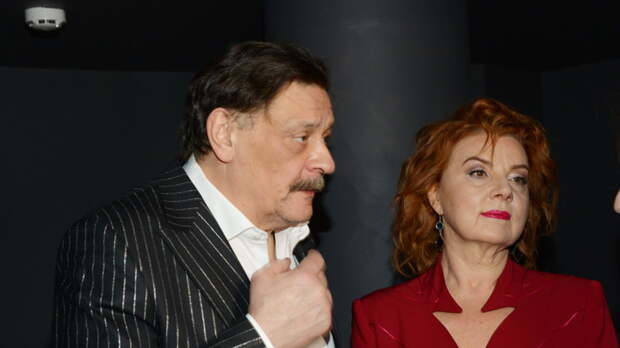 Актёр Дмитрий Назаров, критикующий СВО, исполнил русофобскую песню Актёр Дмитрий Назаров, критикующий СВО, исполнил русофобскую песню
