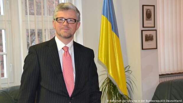 Свидомое двоемыслие: «Гитлер напал не на СССР, а на Украину»