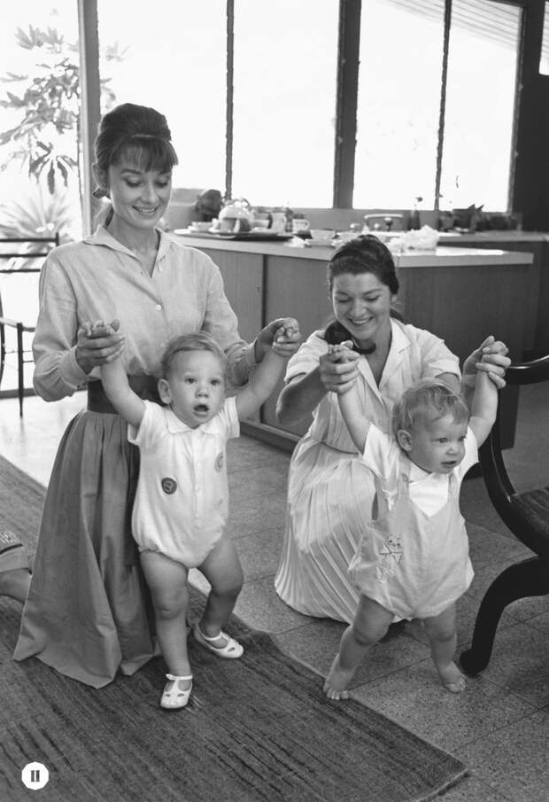 Одри Хепбёрн с сыном Шоном, 1961