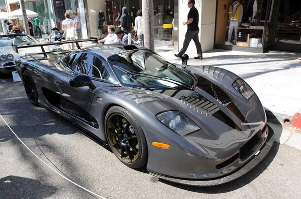 2010 Rodeo Drive Concours (56 фото) 2010 Rodeo Drive Concours (56 фото)
