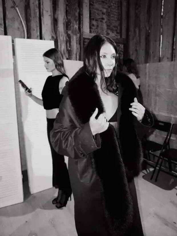 Даша Попова