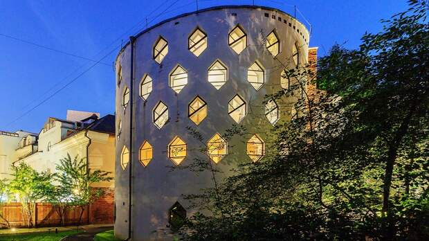 Уникальный дом из СССР — подобных больше не строят: в нем была всего лишь одна квартира