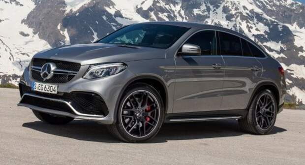 Mercedes-AMG GLE 63 2023 года шпионили практически незамаскированным
