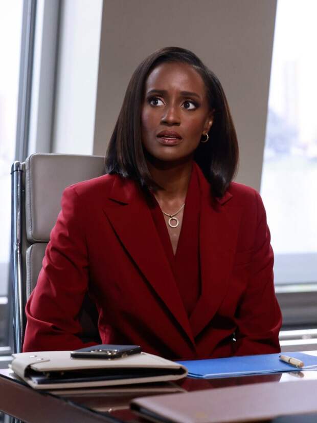 Skye P. Marshall as âOlympia Lawrenceâ