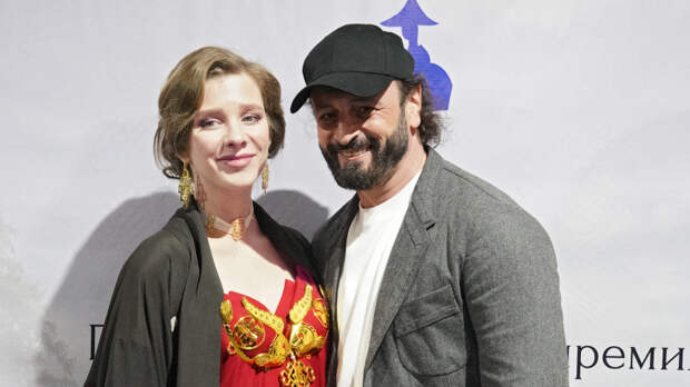 Без детей: Арзамасова и Авербух устроили романтический отдых во Франции