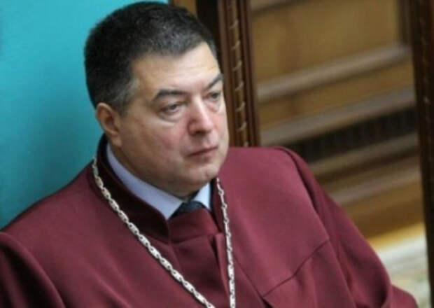 Офис генпрокурора просит Зеленского отстранить главу Конституционного суда Тупицкого Офис генпрокурора просит Зеленского отстранить главу Конституционного суда Тупицкого