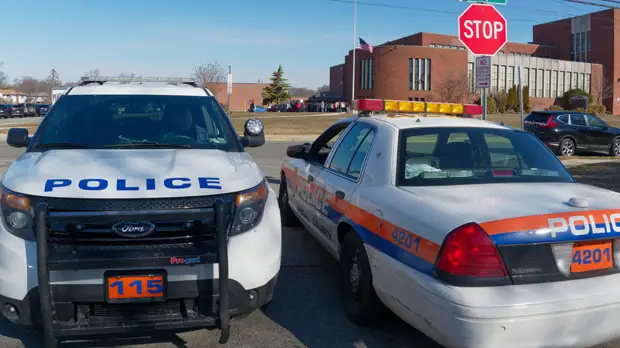 Полиция в США проверяет сообщения о стрельбе в городе Миддлтон