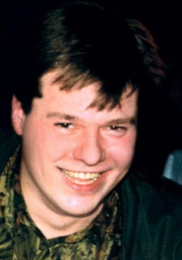 ДМИТРИЙ ДЕМЕНТЬЕВ. ФОТО С САЙТА knigi.mirtesen.ru ДМИТРИЙ ДЕМЕНТЬЕВ. ФОТО С САЙТА knigi.mirtesen.ru