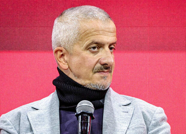 На место Богомолова: названо имя предполагаемого ректора Школы-студии МХАТ