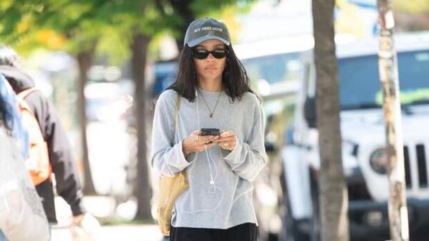 Стали известны детали помолвки Гарри Стайлза и Зои Кравиц